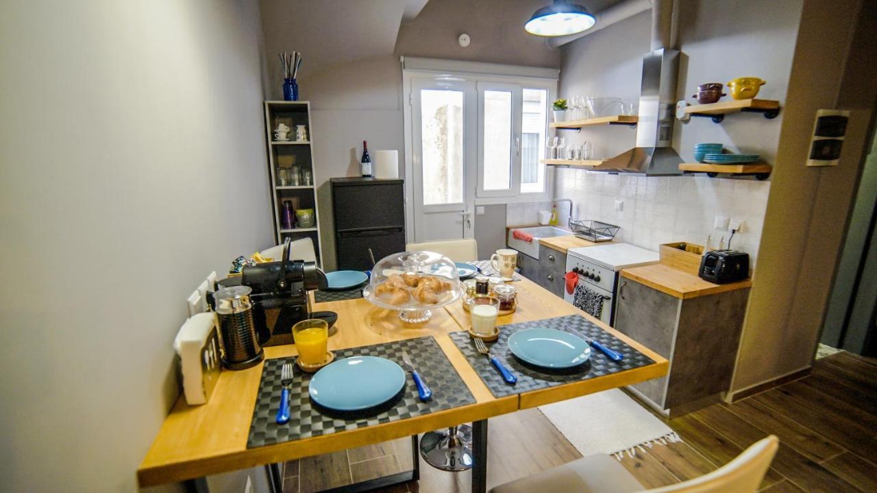 D16 Athens Apartment - 5' Mins To Petralona Metro מראה חיצוני תמונה