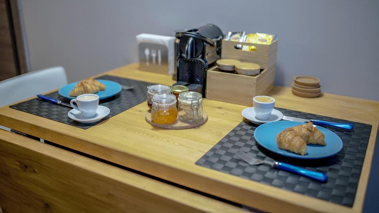 D16 Athens Apartment - 5' Mins To Petralona Metro מראה חיצוני תמונה